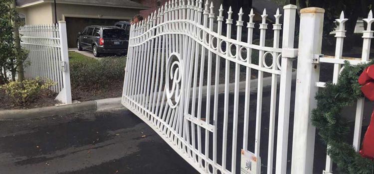24/7 Emergency Gate Replacement in Downingtown